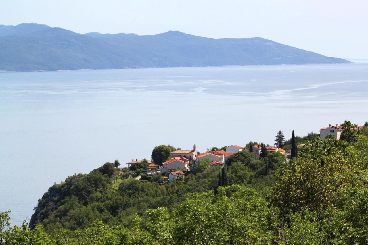 Apartment With A Parking Space Kraj, Opatija - 7794